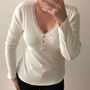 Paita Elena